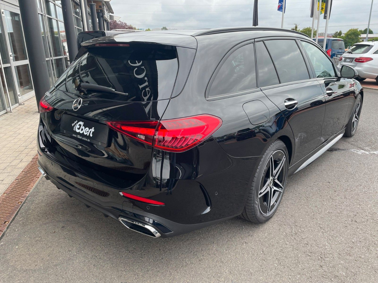 Mercedes-Benz C 200 d T AMG+Night+360°+Digital+Memory+Keyless - Универсал: фото 4 Mercedes-Benz C 200 d T AMG+Night+360°+Digital+Memory+Keyless - Универсал: фото 4