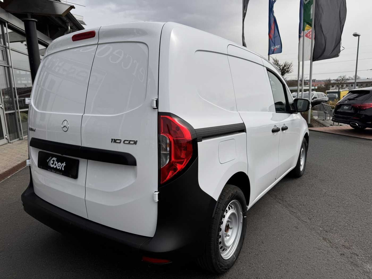 Mercedes-Benz Citan 110 CDI Klima Kamera MBUX Sitzheiz Tempom - Легковой фургон: фото 4 Mercedes-Benz Citan 110 CDI Klima Kamera MBUX Sitzheiz Tempom - Легковой фургон: фото 4