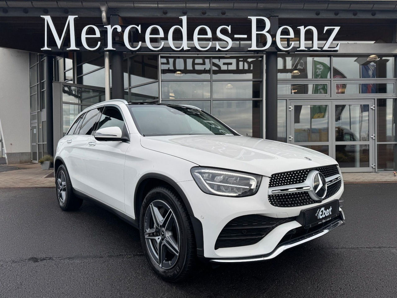 Mercedes-Benz GLC 200 4M AMG+Pano+Distr+StandH+AHK+360+HUD - Внедорожник: фото 2 Mercedes-Benz GLC 200 4M AMG+Pano+Distr+StandH+AHK+360+HUD - Внедорожник: фото 2