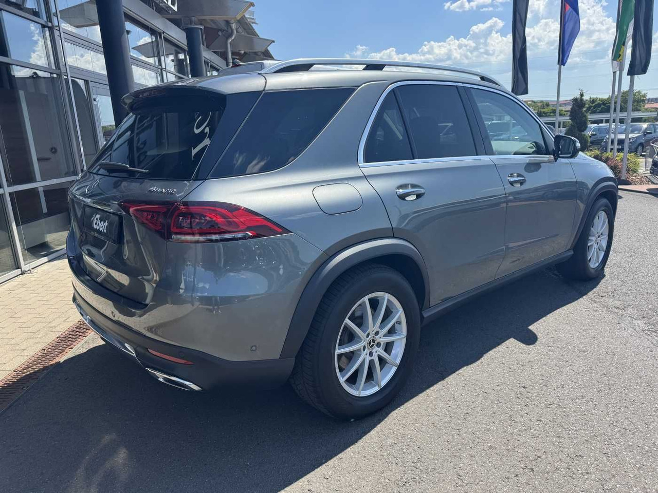 Mercedes-Benz GLE 350de 4M AMG+AHK+DistrPlus+HUD+360 - Внедорожник: фото 4 Mercedes-Benz GLE 350de 4M AMG+AHK+DistrPlus+HUD+360 - Внедорожник: фото 4