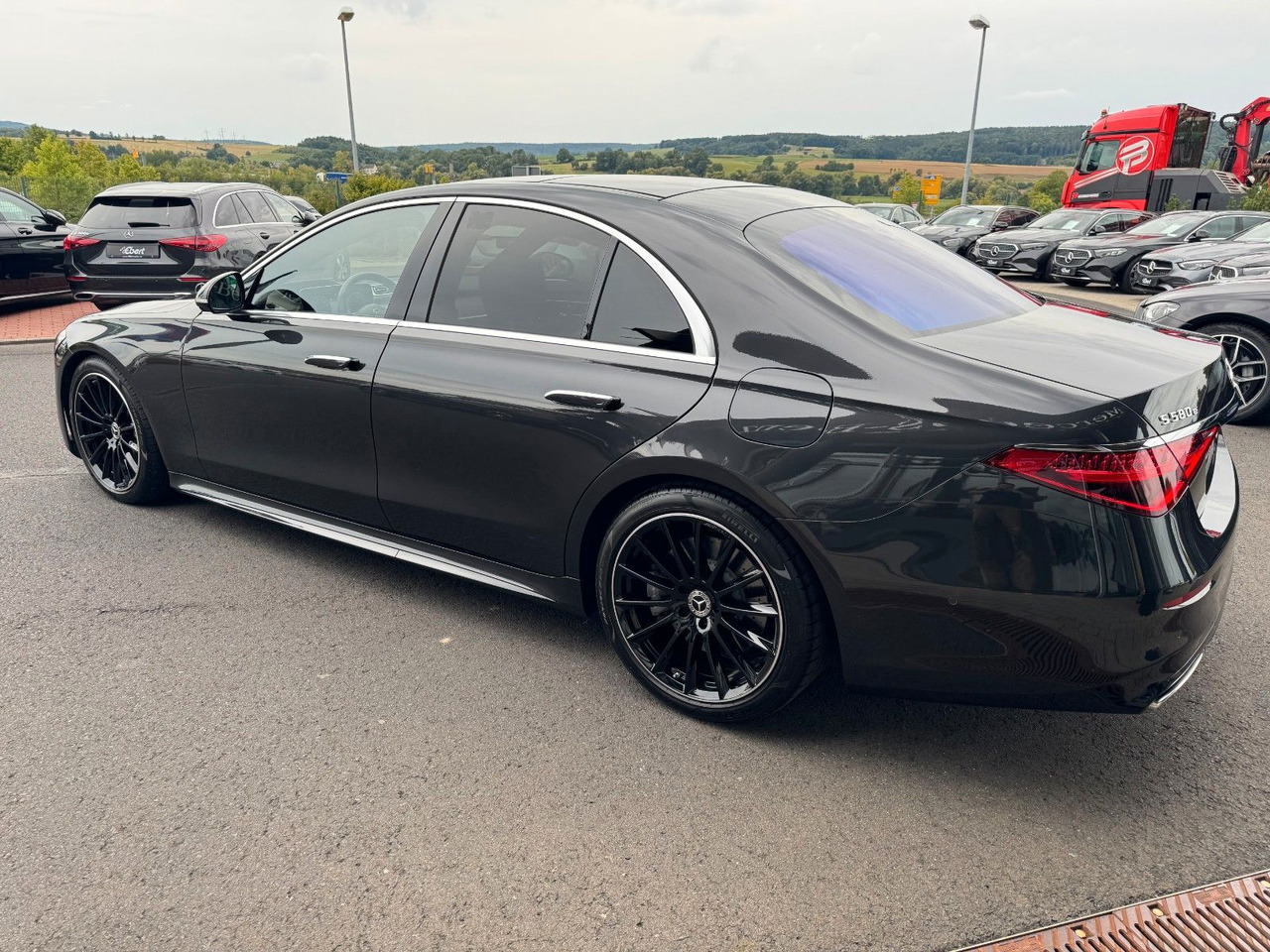 Mercedes-Benz S 580e AMG+Pano+Digital+Burm+3D+AirM+HUD+360+ - Седан: фото 3 Mercedes-Benz S 580e AMG+Pano+Digital+Burm+3D+AirM+HUD+360+ - Седан: фото 3