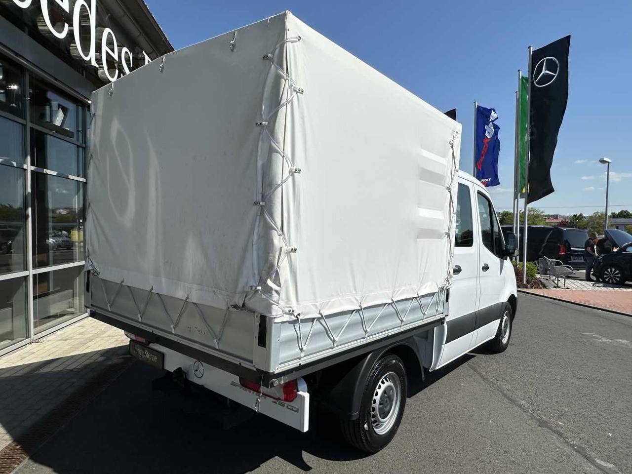 Mercedes-Benz Sprinter 215 CDI DoKa 9G Klima AHK Tempomat SHZ - Малотоннажный бортовой грузовик: фото 4 Mercedes-Benz Sprinter 215 CDI DoKa 9G Klima AHK Tempomat SHZ - Малотоннажный бортовой грузовик: фото 4
