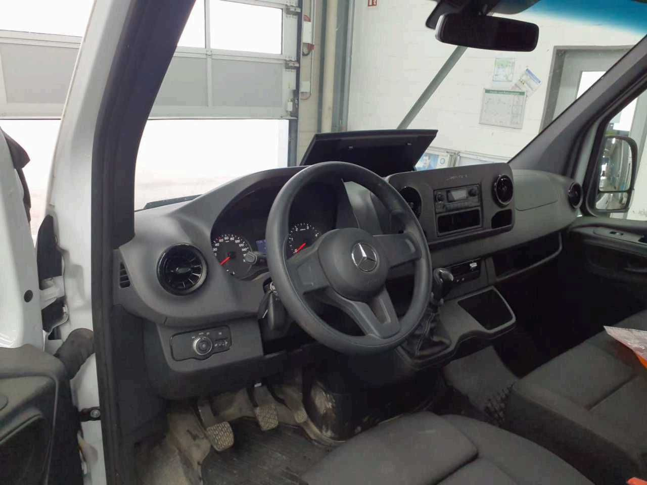 Mercedes-Benz Sprinter 315 CDI DoKa/Mixto AHK3,5t Klima Kamera - Цельнометаллический фургон, Грузопассажирский фургон: фото 5 Mercedes-Benz Sprinter 315 CDI DoKa/Mixto AHK3,5t Klima Kamera - Цельнометаллический фургон, Грузопассажирский фургон: фото 5