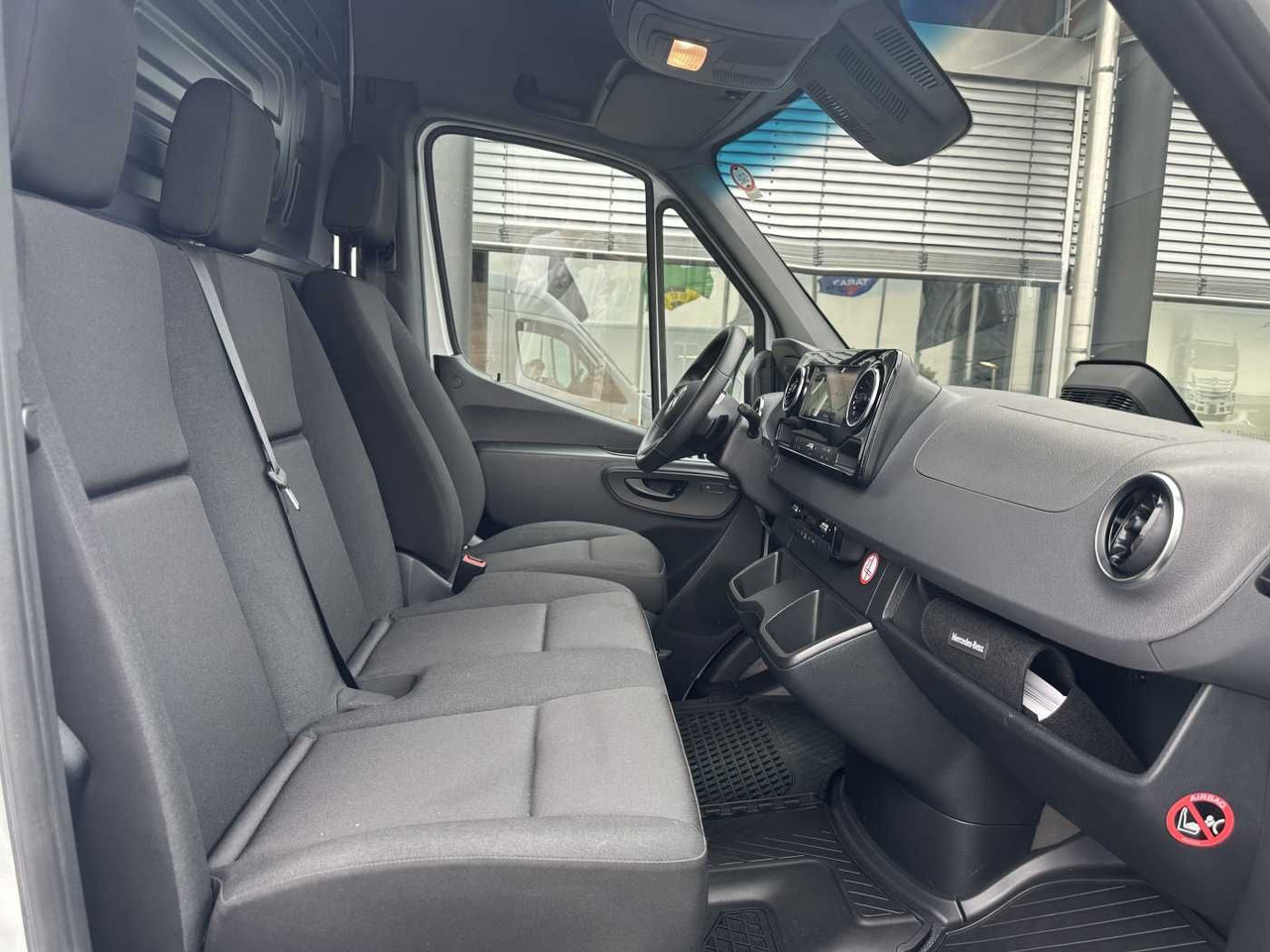 Цельнометаллический фургон Mercedes-Benz Sprinter 317 CDI 4325 9G AHK Klima Kamera MBUX: фото 9