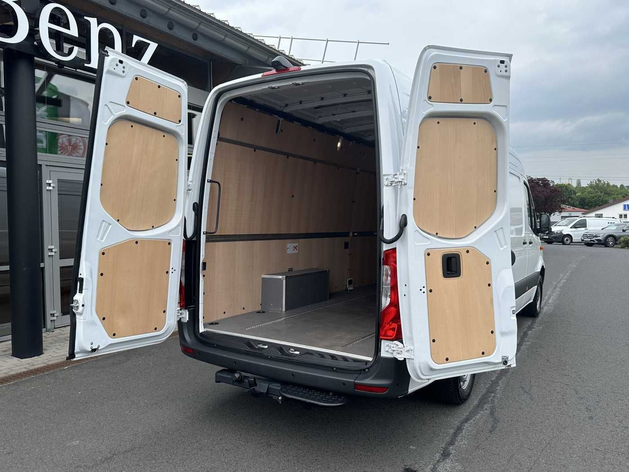 Цельнометаллический фургон Mercedes-Benz Sprinter 317 CDI 4325 9G AHK Klima Kamera MBUX: фото 7