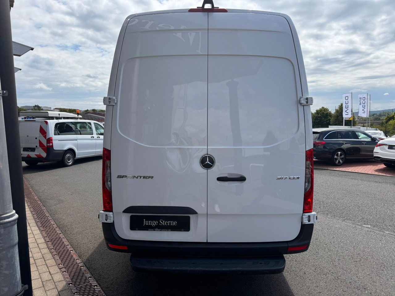 Mercedes-Benz Sprinter 317 CDI 4325 9G Klima Kamera Schwing - Цельнометаллический фургон: фото 5 Mercedes-Benz Sprinter 317 CDI 4325 9G Klima Kamera Schwing - Цельнометаллический фургон: фото 5