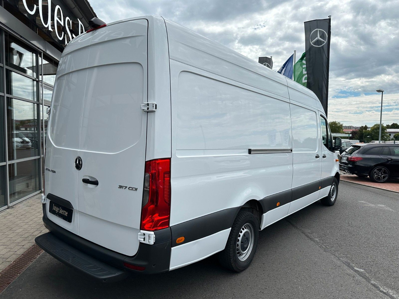 Mercedes-Benz Sprinter 317 CDI 4325 Klima 360 Schwing SHZ - Цельнометаллический фургон: фото 4 Mercedes-Benz Sprinter 317 CDI 4325 Klima 360 Schwing SHZ - Цельнометаллический фургон: фото 4