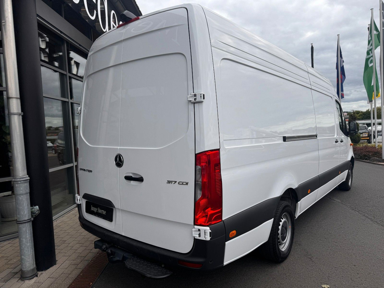 Mercedes-Benz Sprinter 317 CDI 9G 4325 Klima AHK Kamera - Цельнометаллический фургон: фото 4 Mercedes-Benz Sprinter 317 CDI 9G 4325 Klima AHK Kamera - Цельнометаллический фургон: фото 4