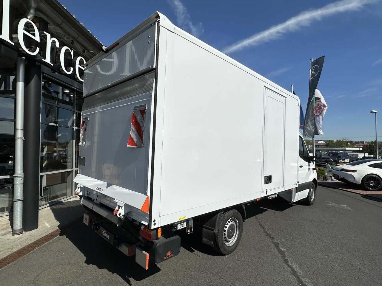Mercedes-Benz Sprinter 317 CDI Koffer LBW Schwing Klima Kamera - Фургон с закрытым кузовом: фото 4 Mercedes-Benz Sprinter 317 CDI Koffer LBW Schwing Klima Kamera - Фургон с закрытым кузовом: фото 4