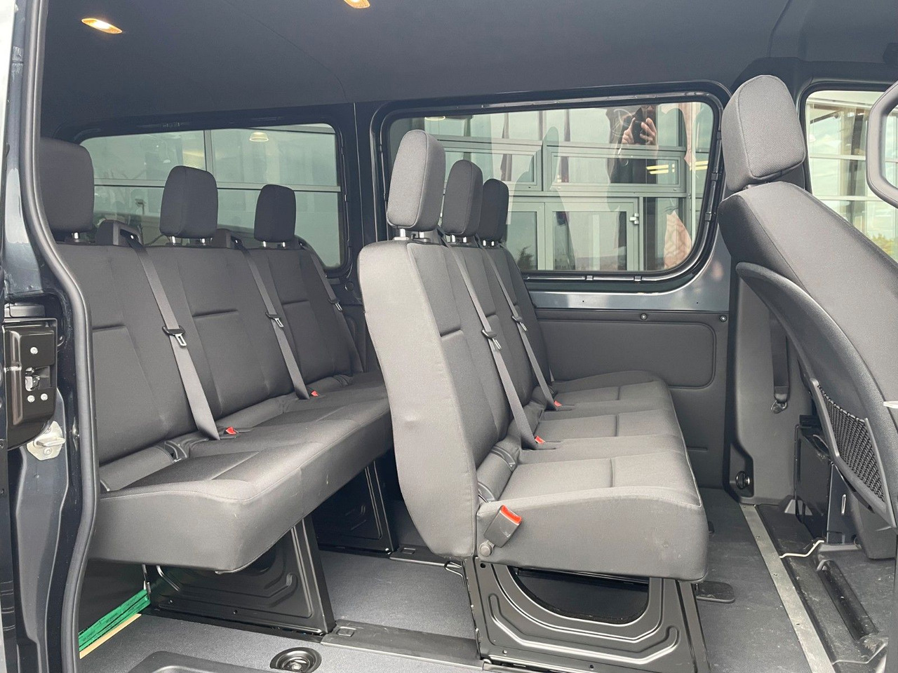 Пассажирский фургон Mercedes-Benz Sprinter 317 CDI Tourer 3665 9G Kamera AHK3,5to: фото 10 Пассажирский фургон Mercedes-Benz Sprinter 317 CDI Tourer 3665 9G Kamera AHK3,5to: фото 10