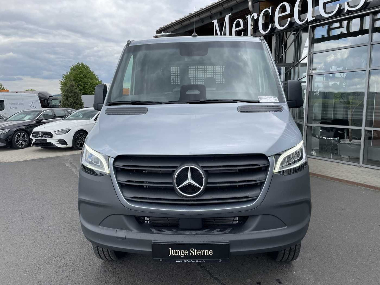 Mercedes-Benz Sprinter 319 CDI 4x4 DoKa Klima Stdheiz AHK LED - Тентованный фургон: фото 2 Mercedes-Benz Sprinter 319 CDI 4x4 DoKa Klima Stdheiz AHK LED - Тентованный фургон: фото 2