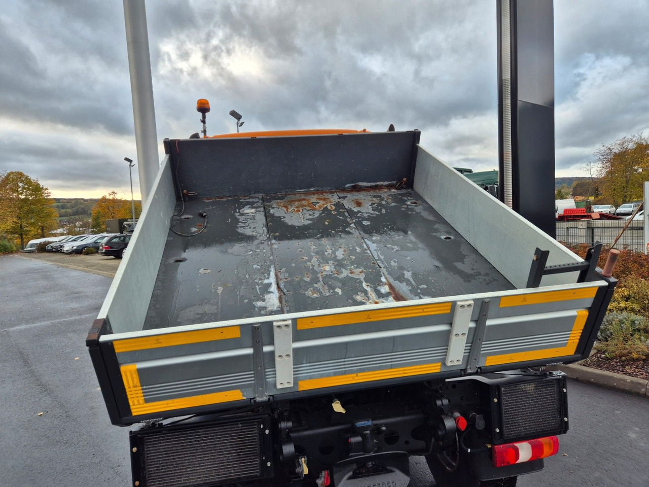 Mercedes-Benz U 218 4x4 Winterdienst, Hydrostat, Zapfwelle - Самосвал: фото 5 Mercedes-Benz U 218 4x4 Winterdienst, Hydrostat, Zapfwelle - Самосвал: фото 5