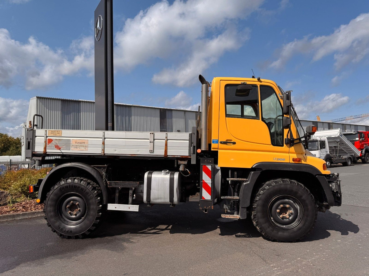 Mercedes-Benz Unimog U300 4x4 Vario-Pilot - Малотоннажный бортовой грузовик: фото 5 Mercedes-Benz Unimog U300 4x4 Vario-Pilot - Малотоннажный бортовой грузовик: фото 5