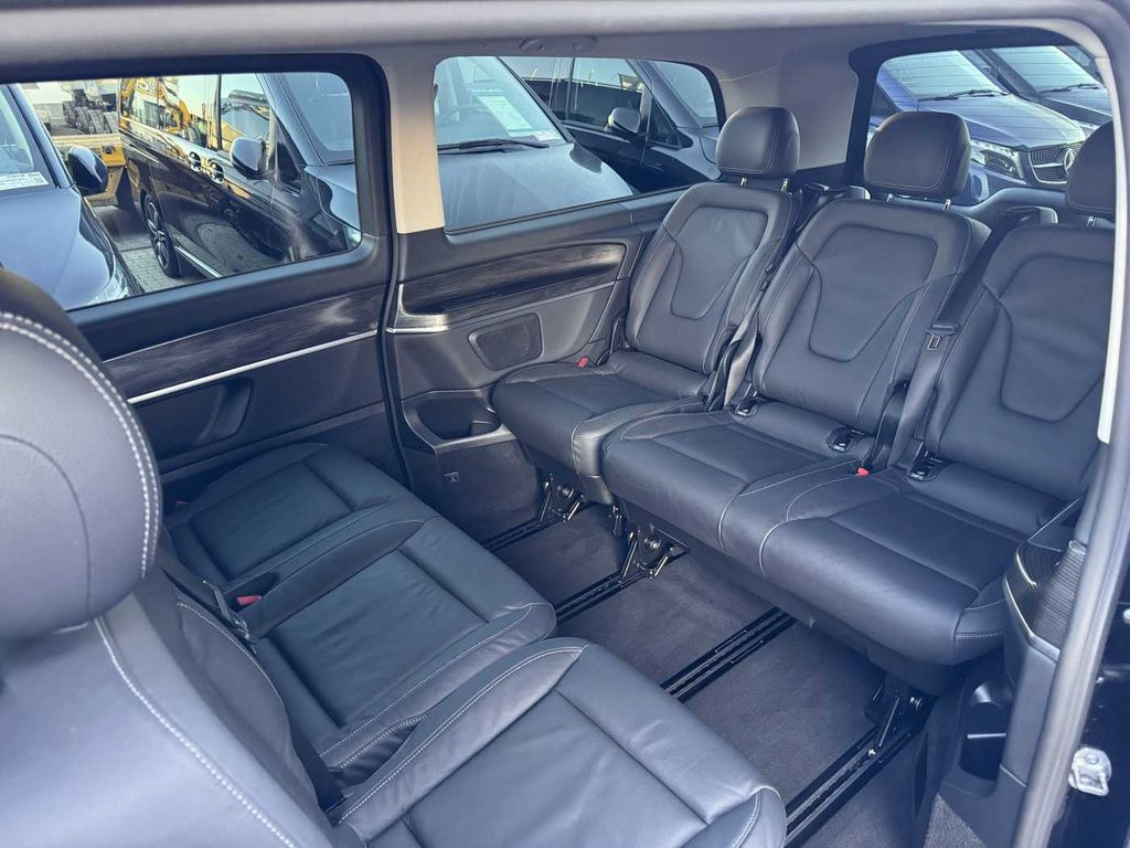Легковой автомобиль Mercedes-Benz V 300 d AVA 4MATIC 3430 DISTRONIC AHK2,5 360: фото 7