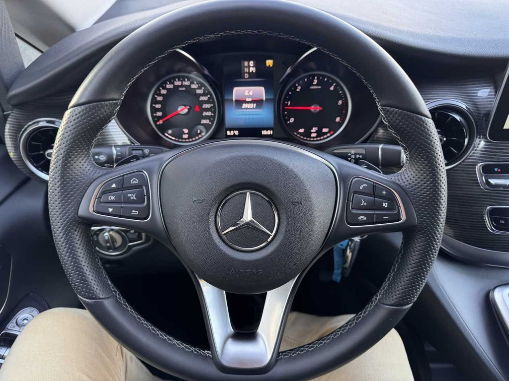 Легковой автомобиль Mercedes-Benz V 300 d AVA 4MATIC 3430 DISTRONIC AHK2,5 360: фото 13