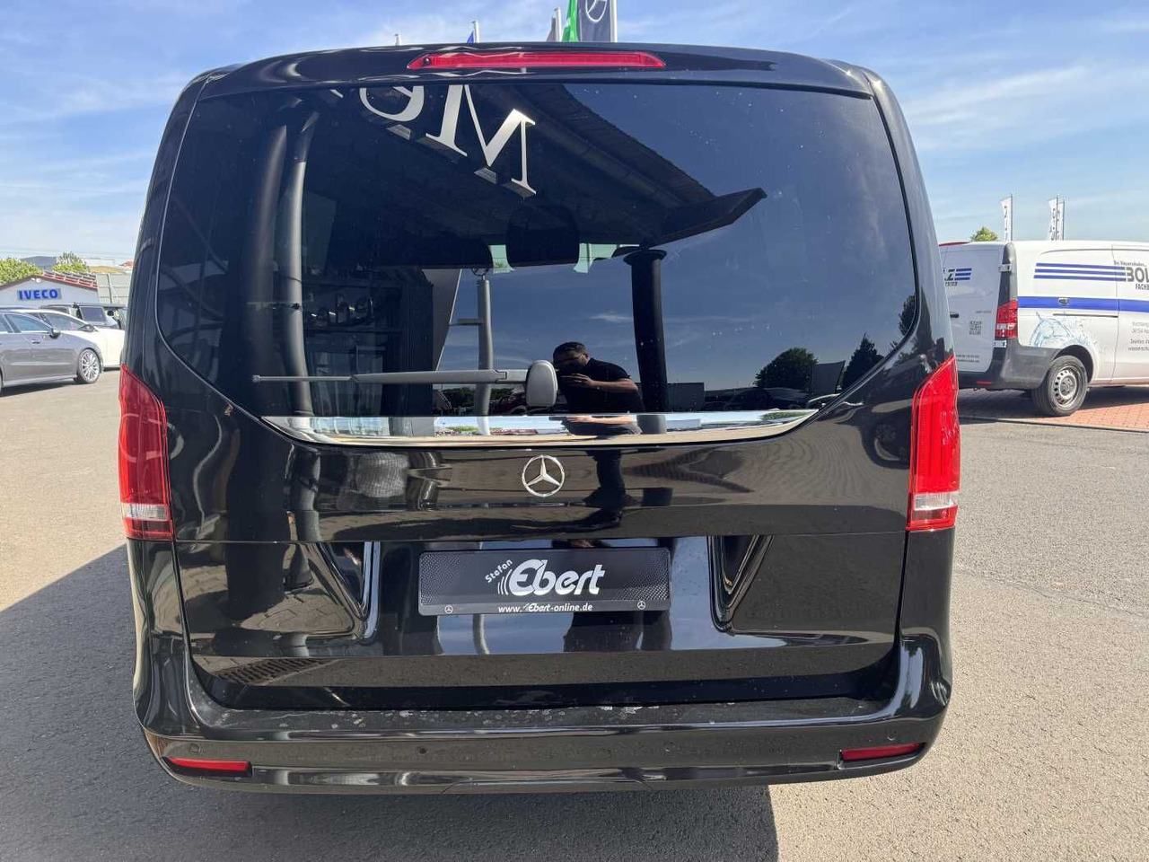 Mercedes-Benz V 300 d AVA Extralang AIRMATIC Standheiz 360Kam - Легковой автомобиль: фото 5 Mercedes-Benz V 300 d AVA Extralang AIRMATIC Standheiz 360Kam - Легковой автомобиль: фото 5