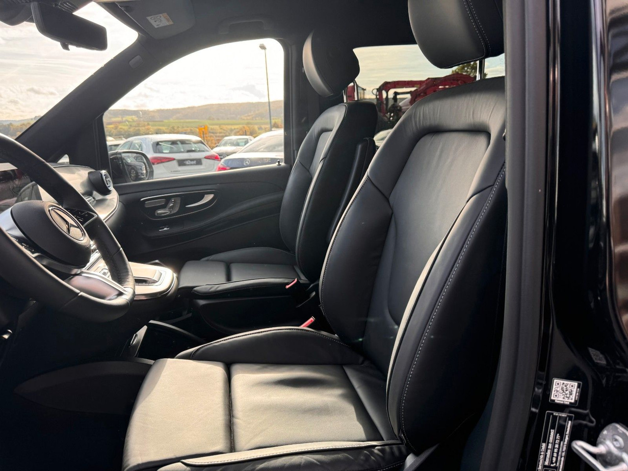 Mercedes-Benz V 300 d EXCLUSIVE AIRMATIC AHK2,5 Standheiz в лизинг Mercedes-Benz V 300 d EXCLUSIVE AIRMATIC AHK2,5 Standheiz: фото 11 Mercedes-Benz V 300 d EXCLUSIVE AIRMATIC AHK2,5 Standheiz в лизинг Mercedes-Benz V 300 d EXCLUSIVE AIRMATIC AHK2,5 Standheiz: фото 11