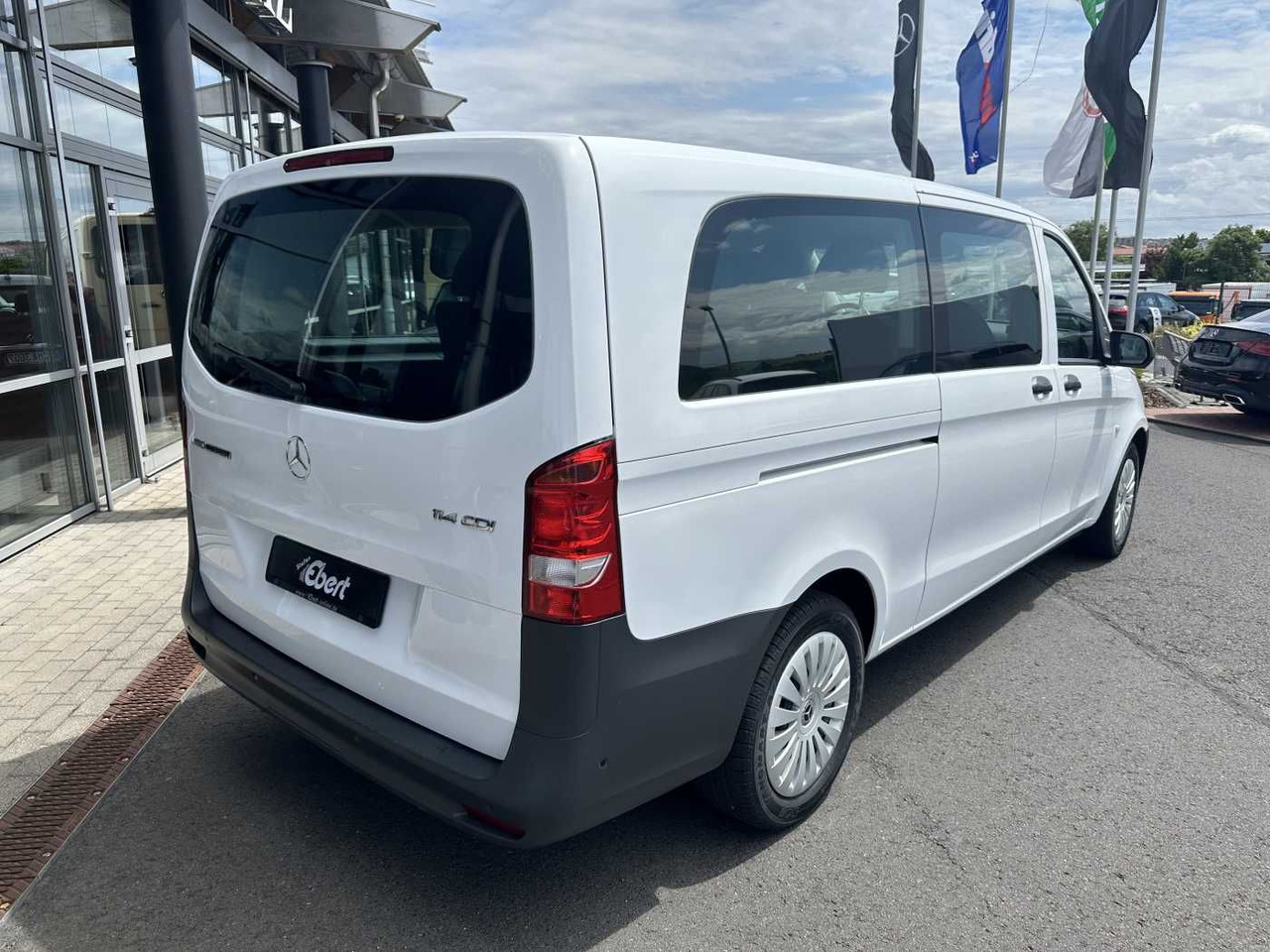 Mercedes-Benz Vito 114 CDI Tourer 9G Klima Audio40 Extralang - Пассажирский фургон: фото 4 Mercedes-Benz Vito 114 CDI Tourer 9G Klima Audio40 Extralang - Пассажирский фургон: фото 4