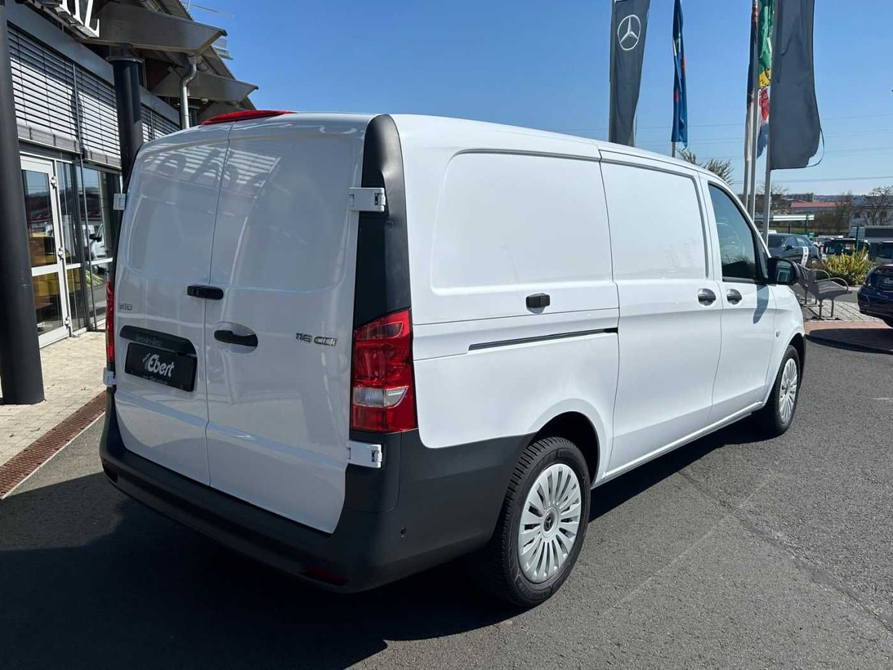 Mercedes-Benz Vito 116 CDI neues Modell Klima Kamera MBUX - Легковой фургон: фото 4 Mercedes-Benz Vito 116 CDI neues Modell Klima Kamera MBUX - Легковой фургон: фото 4