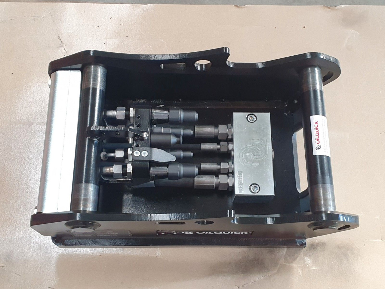 OilQuick OQ45-5 Adapterplatte für Westtech &mehr - Сцепное устройство: фото 5 OilQuick OQ45-5 Adapterplatte für Westtech &mehr - Сцепное устройство: фото 5