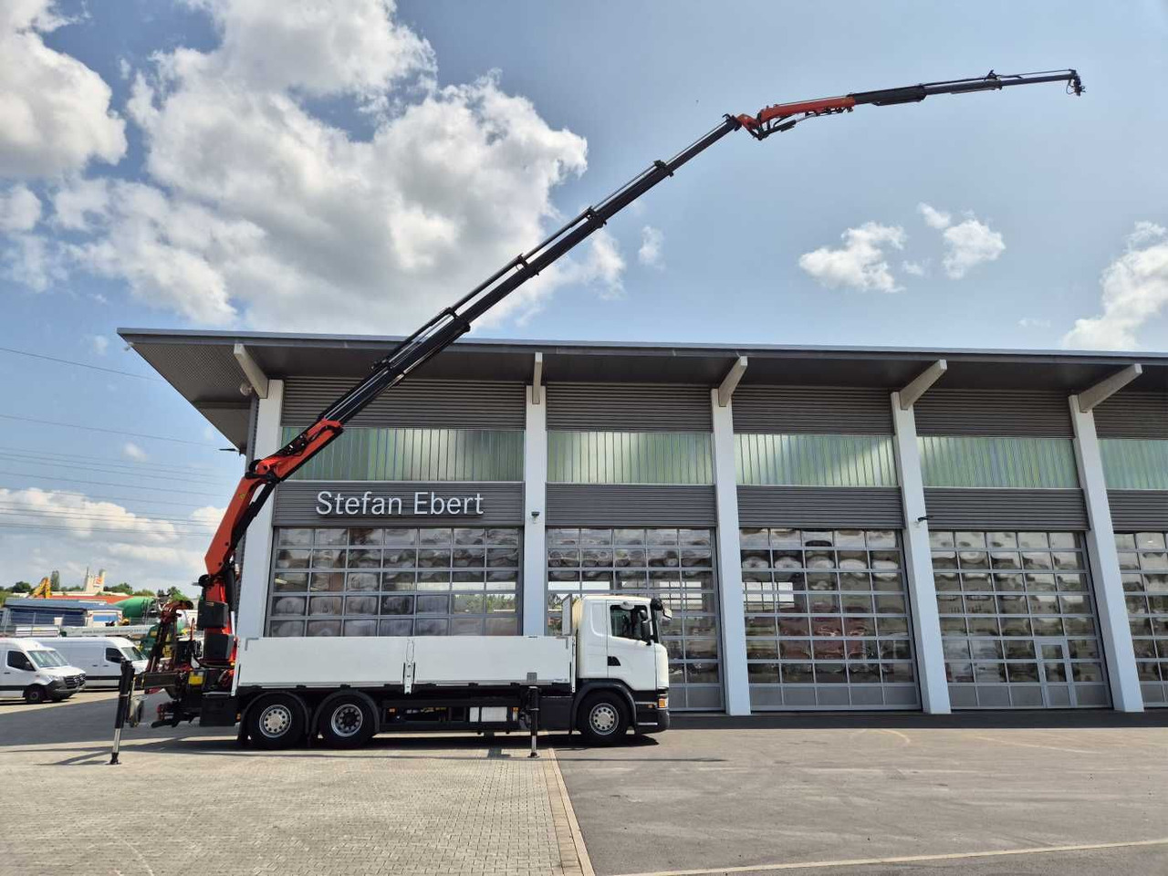 Scania G410 LB6x2*4HNB Palfinger PK 34002-SH E+JIB - Грузовик бортовой/ Платформа, Автоманипулятор: фото 1 Scania G410 LB6x2*4HNB Palfinger PK 34002-SH E+JIB - Грузовик бортовой/ Платформа, Автоманипулятор: фото 1