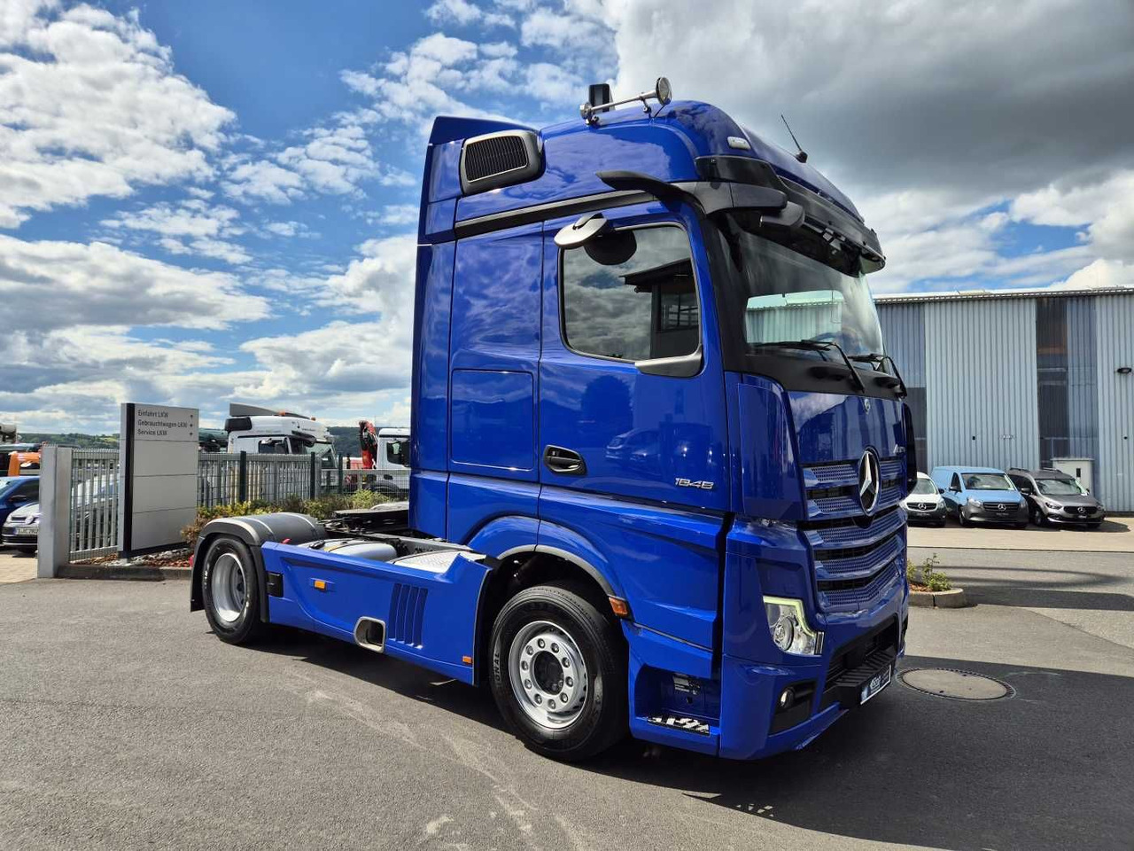 Mercedes-Benz Actros 1848 LS Retarder Standklima MirrorCam Big - Тягач: фото 3 Mercedes-Benz Actros 1848 LS Retarder Standklima MirrorCam Big - Тягач: фото 3
