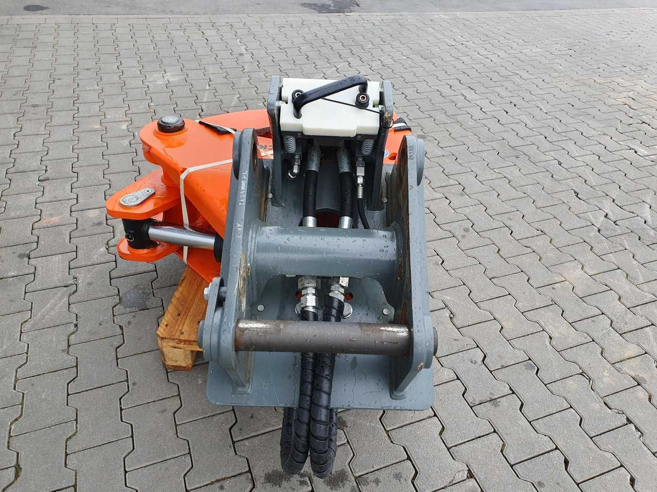 Westtech CL260 Fällgreifer Likufix SW33 2024 - Валочная головка: фото 5 Westtech CL260 Fällgreifer Likufix SW33 2024 - Валочная головка: фото 5