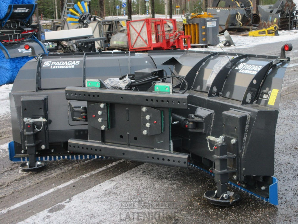 Padagas Nivelaura SSVL-32H - Отвал для снега: фото 1 Padagas Nivelaura SSVL-32H - Отвал для снега: фото 1