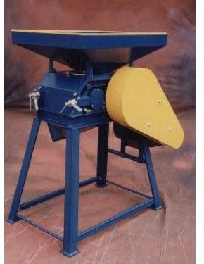 Agjat grain crusher H-762 - Послеуборочное оборудование: фото 1 Agjat grain crusher H-762 - Послеуборочное оборудование: фото 1