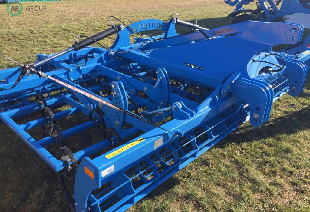 Hydraulically folding seedbed cultivator 4,2 m Agristal AU - Культиватор: фото 3 Hydraulically folding seedbed cultivator 4,2 m Agristal AU - Культиватор: фото 3