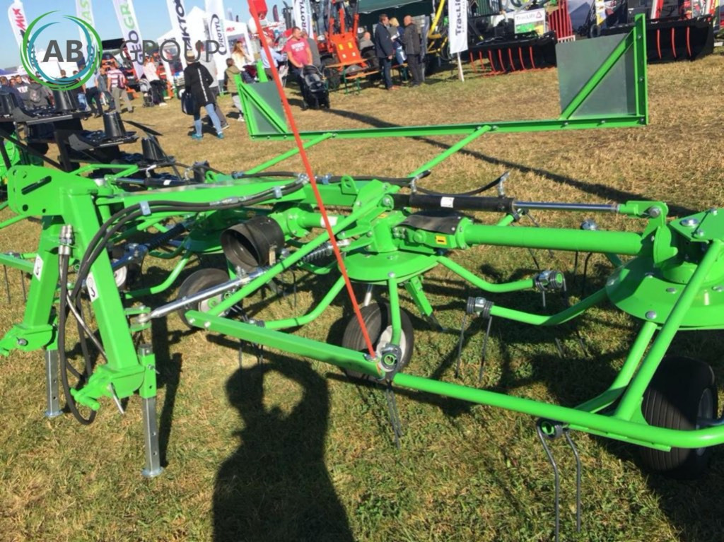 Kowalski rotary tedder Z528 (PKM53), 5,3 m - Сеноворошилка: фото 2 Kowalski rotary tedder Z528 (PKM53), 5,3 m - Сеноворошилка: фото 2
