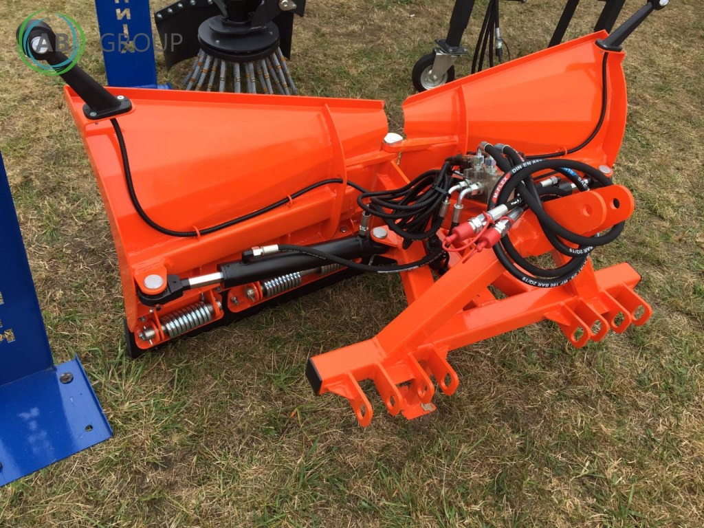 Metal-Technik V-type snow plow light 2.2 - Навесное оборудование для Снегоуборочных машин: фото 2 Metal-Technik V-type snow plow light 2.2 - Навесное оборудование для Снегоуборочных машин: фото 2