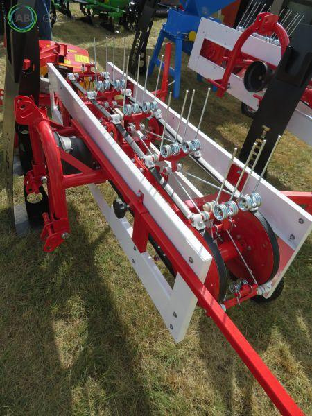 Taret belt rake Z296 - Сеноворошилка: фото 2 Taret belt rake Z296 - Сеноворошилка: фото 2