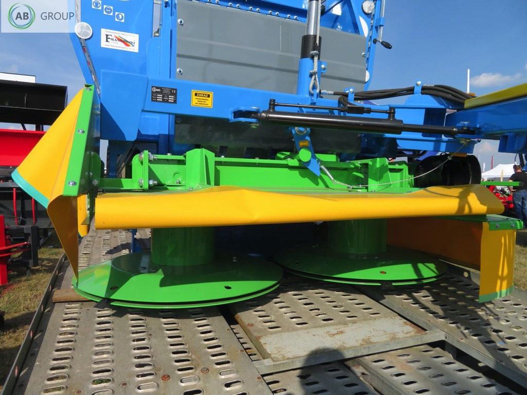 Zamet green forage mower T635 -14,5 m3 - Самозагружающийся прицеп: фото 4 Zamet green forage mower T635 -14,5 m3 - Самозагружающийся прицеп: фото 4