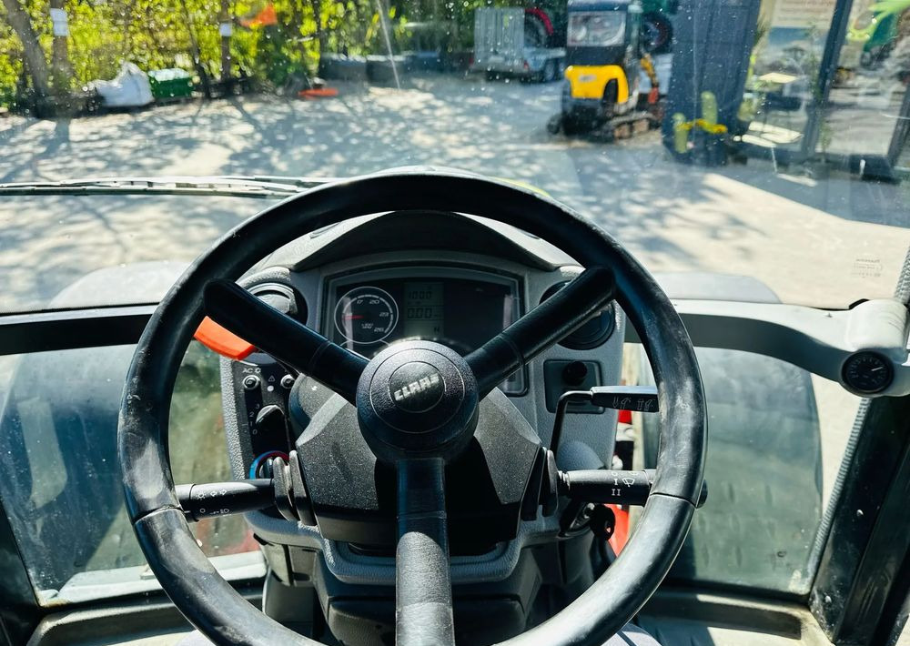 Трактор Claas Arion 410: фото 6