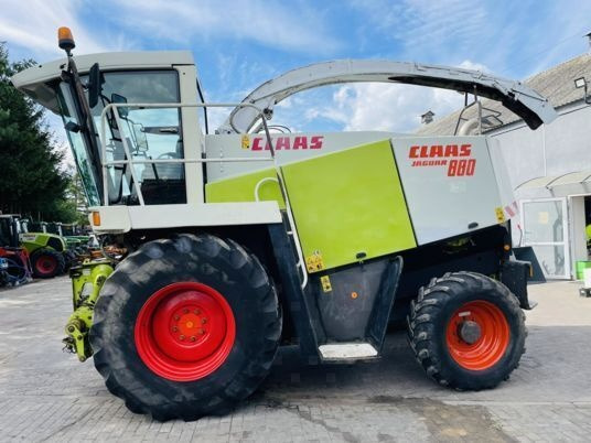 Claas JAGUAR 880 - Кормоуборочный комбайн: фото 1 Claas JAGUAR 880 - Кормоуборочный комбайн: фото 1
