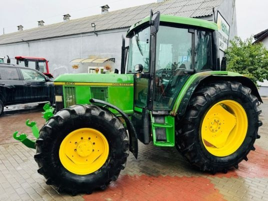 John Deere 6400 - Трактор: фото 4 John Deere 6400 - Трактор: фото 4