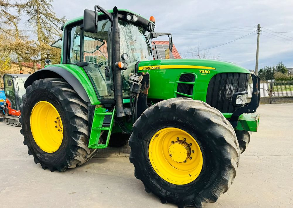 John Deere 7530 - Трактор: фото 1 John Deere 7530 - Трактор: фото 1
