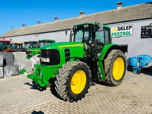John Deere 7530 - Трактор: фото 4 John Deere 7530 - Трактор: фото 4