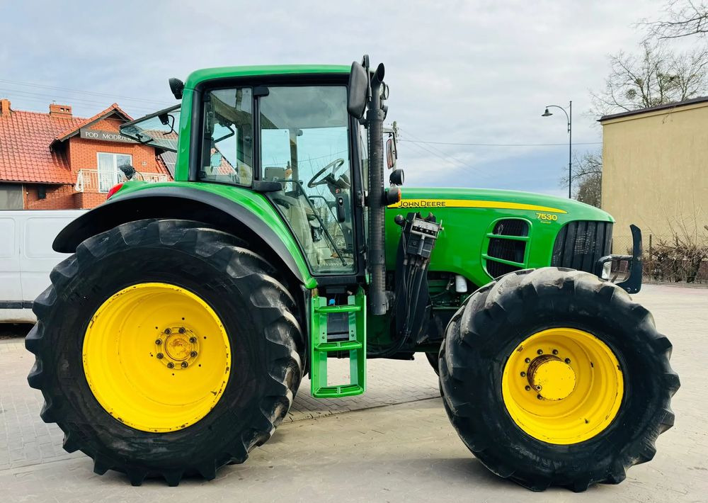 John Deere 7530 - Трактор: фото 4 John Deere 7530 - Трактор: фото 4