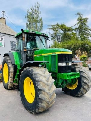Трактор John Deere 7710: фото 11