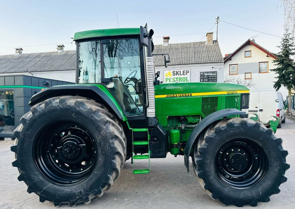John Deere 7810 - Трактор: фото 3 John Deere 7810 - Трактор: фото 3