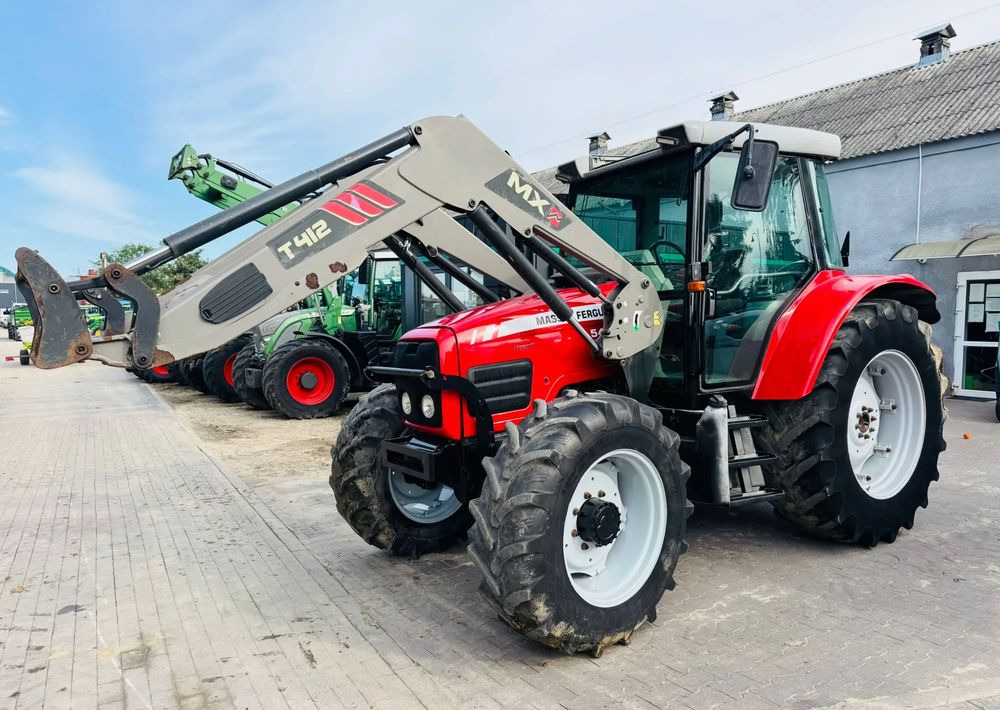 Massey Ferguson 5460 - Трактор: фото 1 Massey Ferguson 5460 - Трактор: фото 1