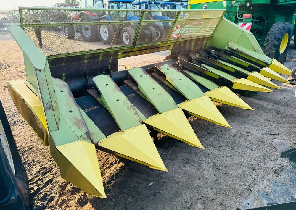 Metal-Technik - Жатка для подсолнечника: фото 1 Metal-Technik - Жатка для подсолнечника: фото 1