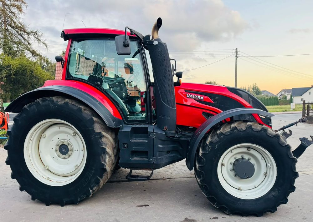 Valtra T214 ACTIVE - Трактор: фото 3 Valtra T214 ACTIVE - Трактор: фото 3