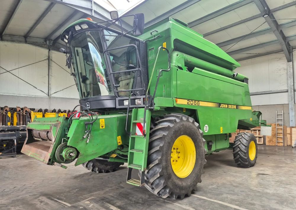 John Deere 2066 - Зерноуборочный комбайн: фото 3 John Deere 2066 - Зерноуборочный комбайн: фото 3