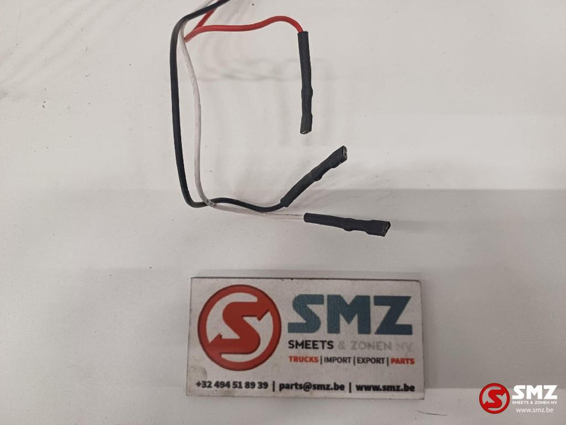 Caterpillar Lightning wire harness Caterpillar - Кабели/ Провода для Грузовиков: фото 3 Caterpillar Lightning wire harness Caterpillar - Кабели/ Провода для Грузовиков: фото 3