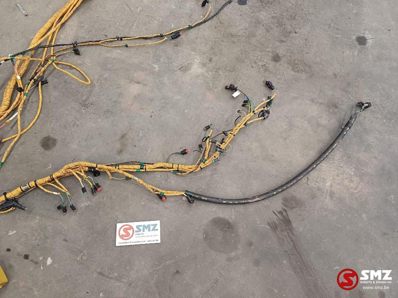 Caterpillar Wiring harness chassis Caterpillar - Кабели/ Провода для Погрузочно-разгрузочной техники: фото 4 Caterpillar Wiring harness chassis Caterpillar - Кабели/ Провода для Погрузочно-разгрузочной техники: фото 4
