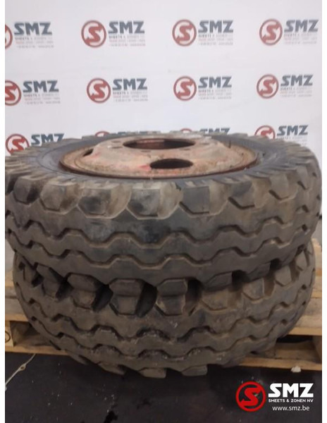 Continental Occ industrieband Continental 10.5-20 - Шина для Грузовиков: фото 1 Continental Occ industrieband Continental 10.5-20 - Шина для Грузовиков: фото 1