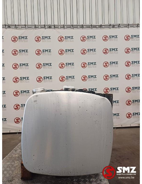 DAF Occ brandstoftank met steunen 750L DAF - Топливный бак для Грузовиков: фото 4 DAF Occ brandstoftank met steunen 750L DAF - Топливный бак для Грузовиков: фото 4